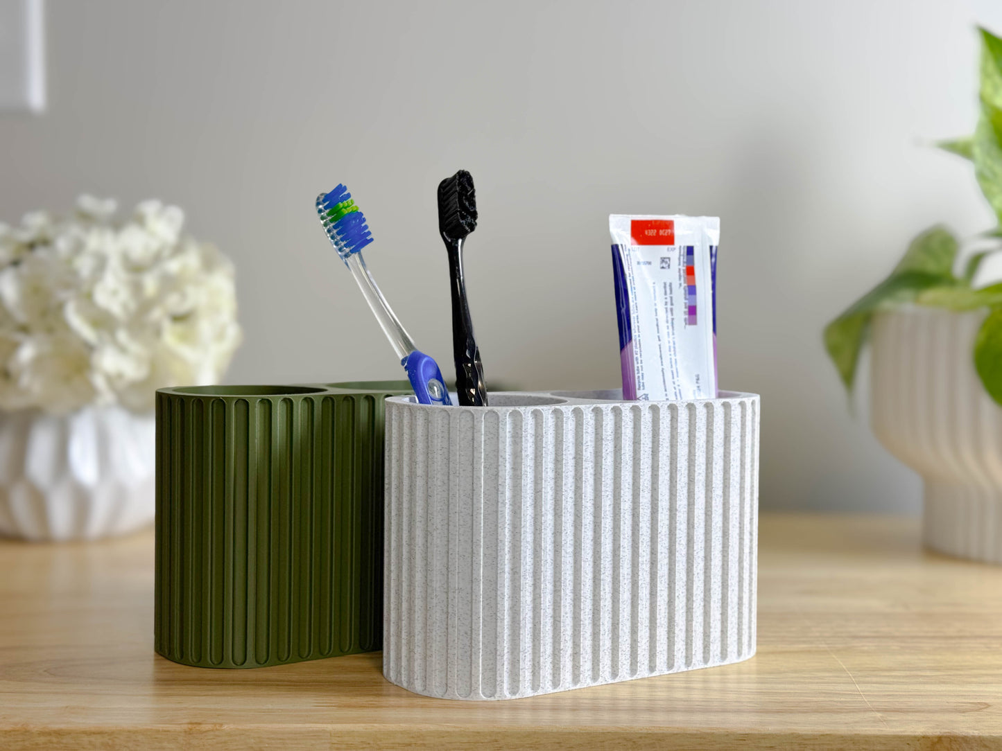 Fluted Toothbrush Holder