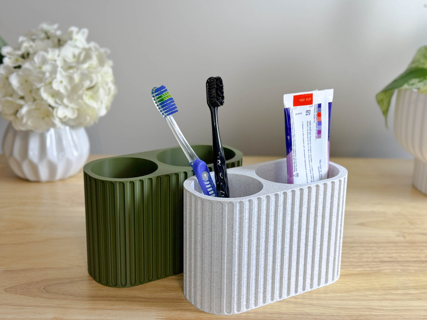 Fluted Toothbrush Holder
