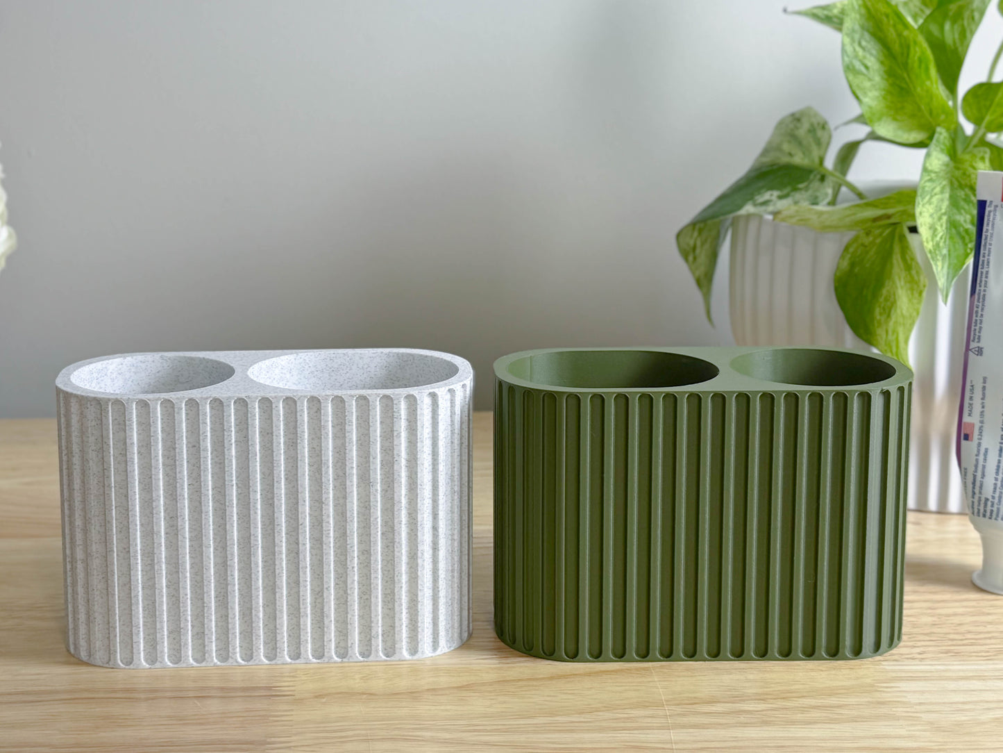 Fluted Toothbrush Holder